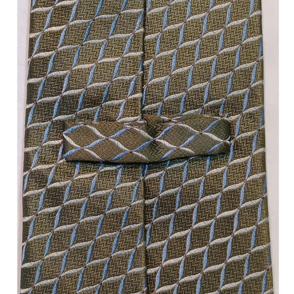 Cremieux Mens Silk Tie Olive Green Blue Geometric‎ Diamond Handmade USA WPL 2831